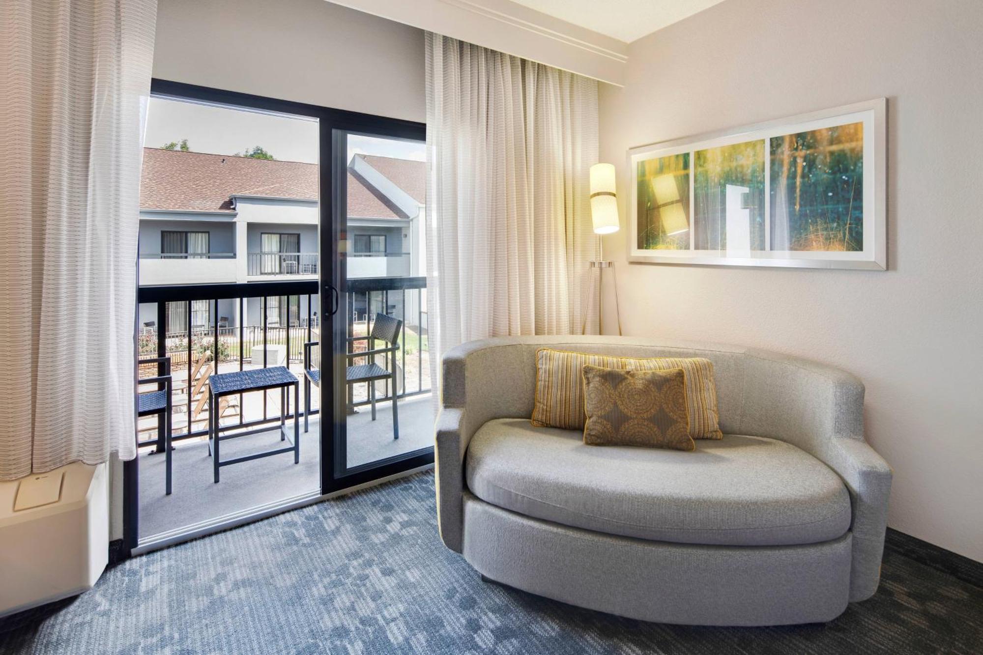 คอร์ตยาร์ด แอตแลนตา นอร์ครอส/พีซทรี คอร์เนอร์ Hotel ภายนอก รูปภาพ