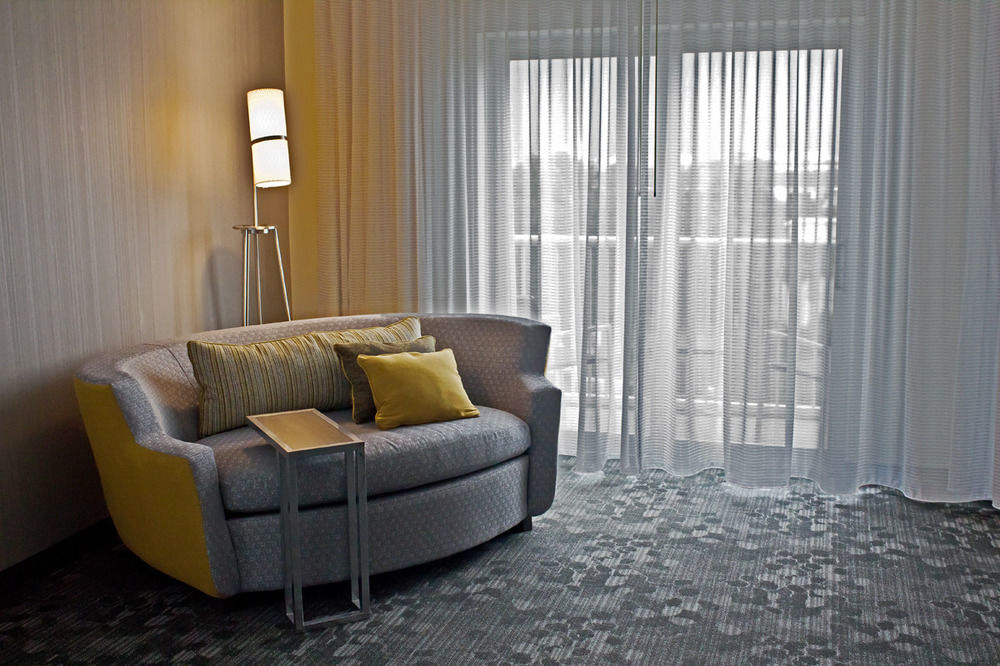 คอร์ตยาร์ด แอตแลนตา นอร์ครอส/พีซทรี คอร์เนอร์ Hotel ภายนอก รูปภาพ